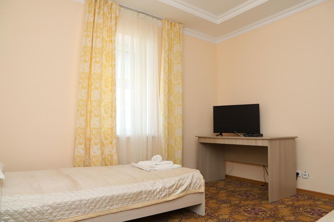 Hotel Eurasia Deluxe Borovoe Bagian luar foto