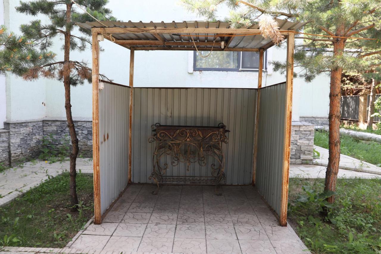 Hotel Eurasia Deluxe Borovoe Bagian luar foto